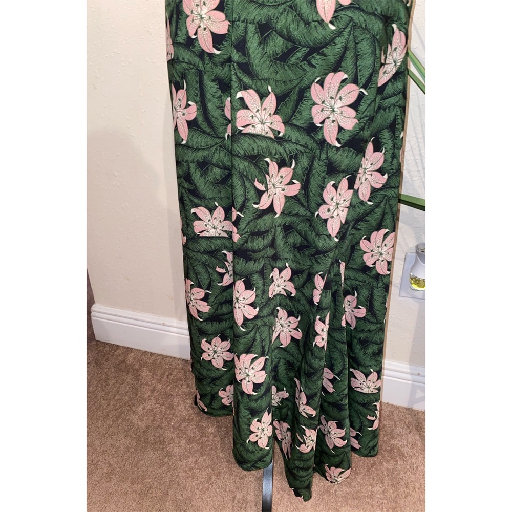 TOPSHOP HIBISCUS FLORAL DRESS - Picture 4 of 6